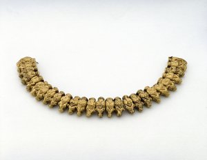 Ketting van ramskoppen, uit Graf II in Nymphaeum op de Krim (goud)